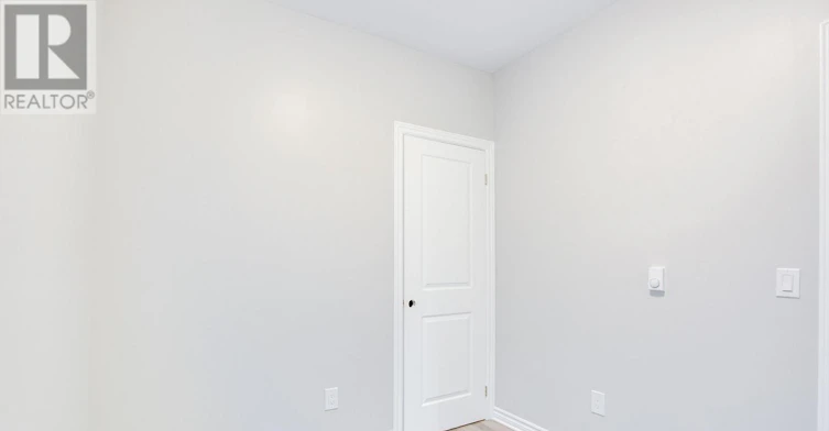 3-140 Wellington Street, London, ON, N6B 2K8 - 11