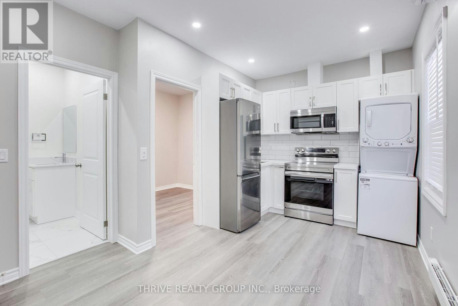 3-140 Wellington Street, London, ON, N6B 2K8 - 3