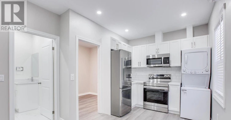 3-140 Wellington Street, London, ON, N6B 2K8 - 3