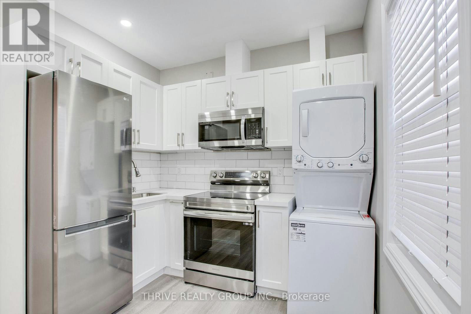 3-140 Wellington Street, London, ON, N6B 2K8 - 4