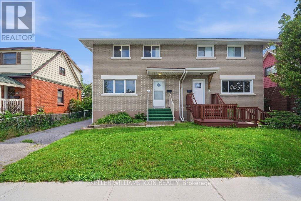 873 Woodroffe Avenue, Ottawa, ON, K2A 2G5 - 2