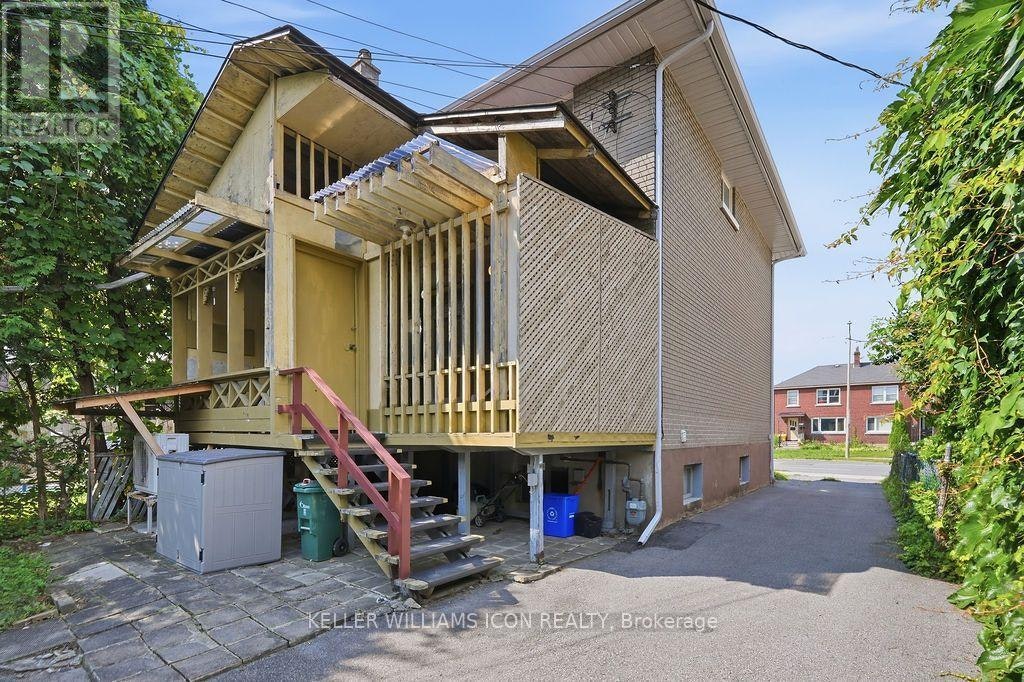 873 Woodroffe Avenue, Ottawa, ON, K2A 2G5 - 36