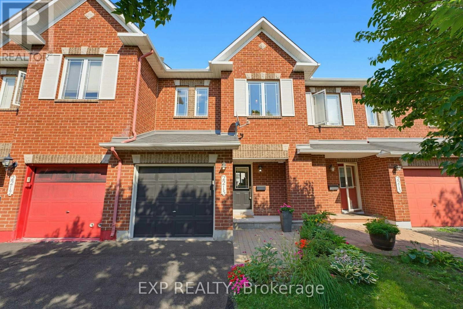 2215 Silverado Crescent, Ottawa, ON, K4A 4V2