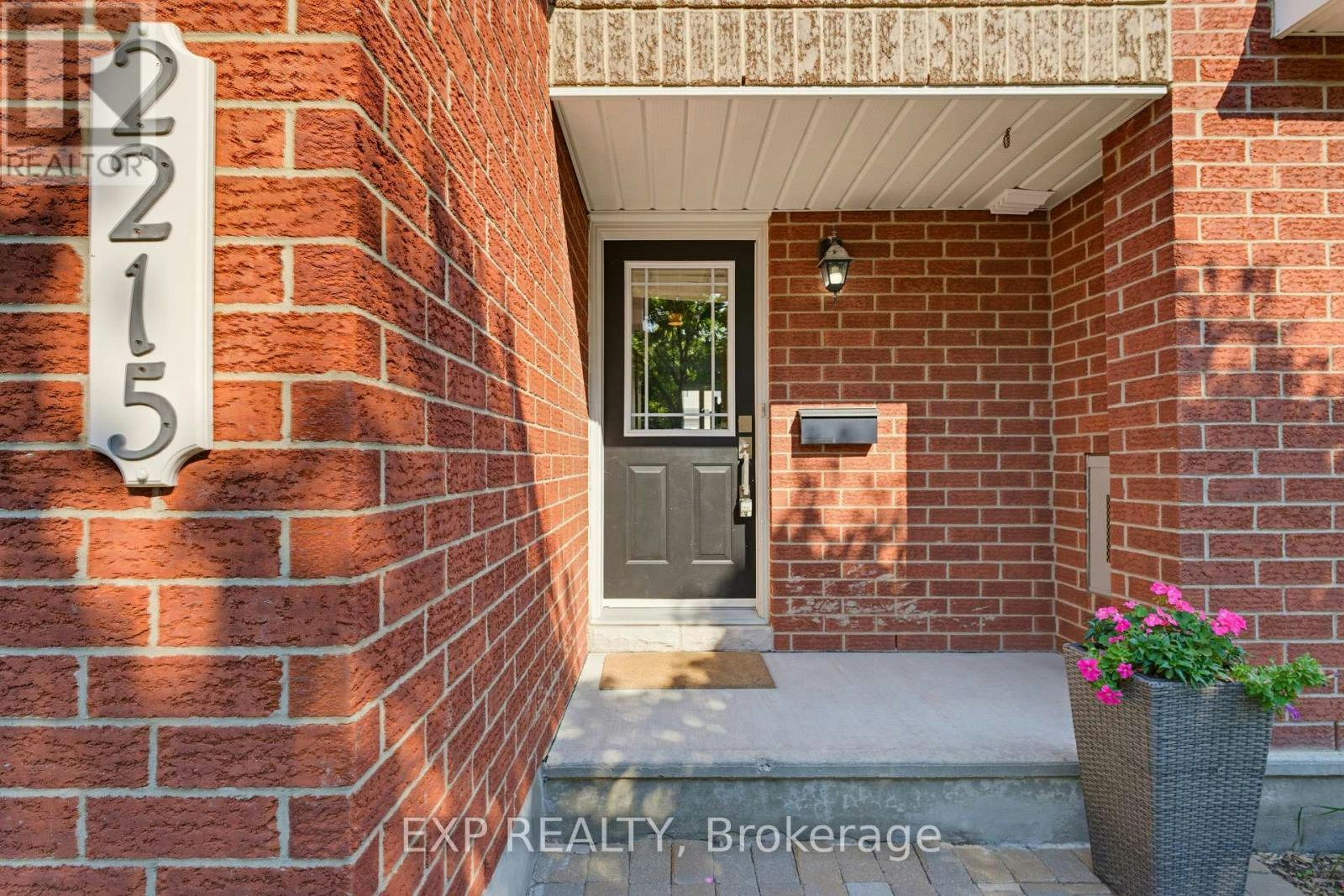 2215 Silverado Crescent, Ottawa, ON, K4A 4V2 - 3