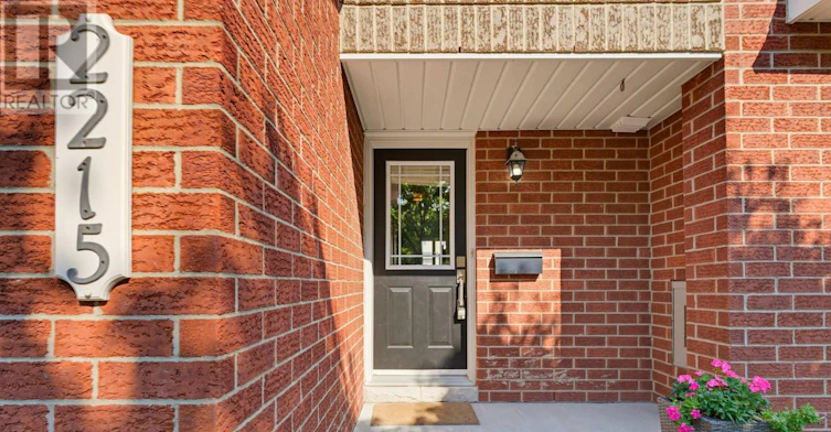 2215 Silverado Crescent, Ottawa, ON, K4A 4V2 - 3