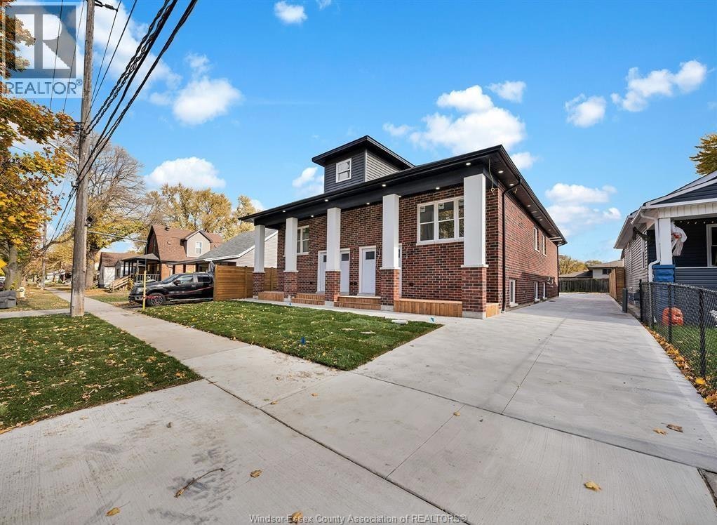 4-3549 Peter Street, Windsor, ON, N9C 1J6 - 2