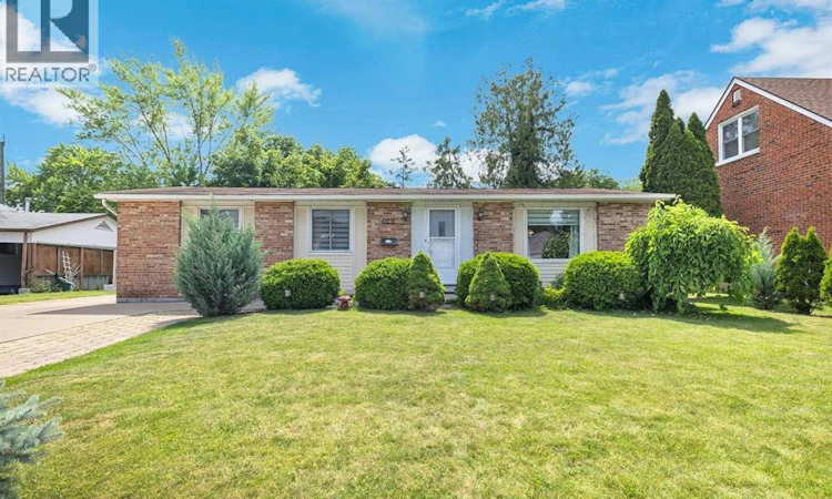 1045 Reedmere Road