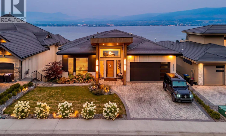 2585 Casa Palmero Drive