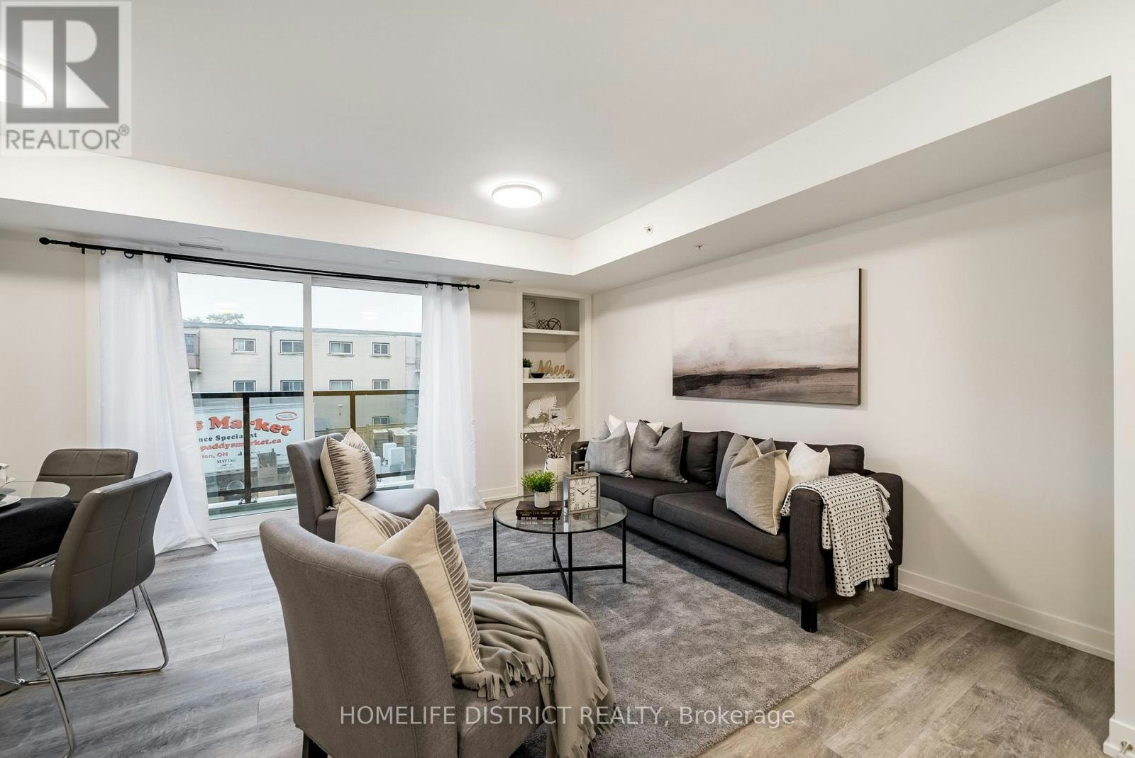 202-976 Simcoe Street N, Oshawa, ON, L1G 4W4 - 5