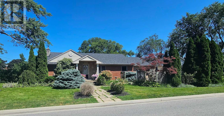 139 South Drive, St. Catharines, ON, L2R 4W1