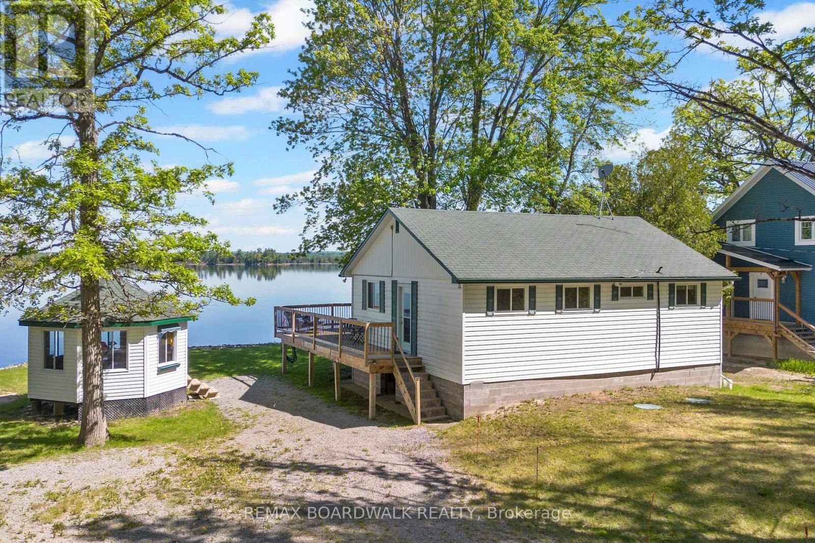 339 Leavoy Lane, Horton, ON, K7V 3Z8