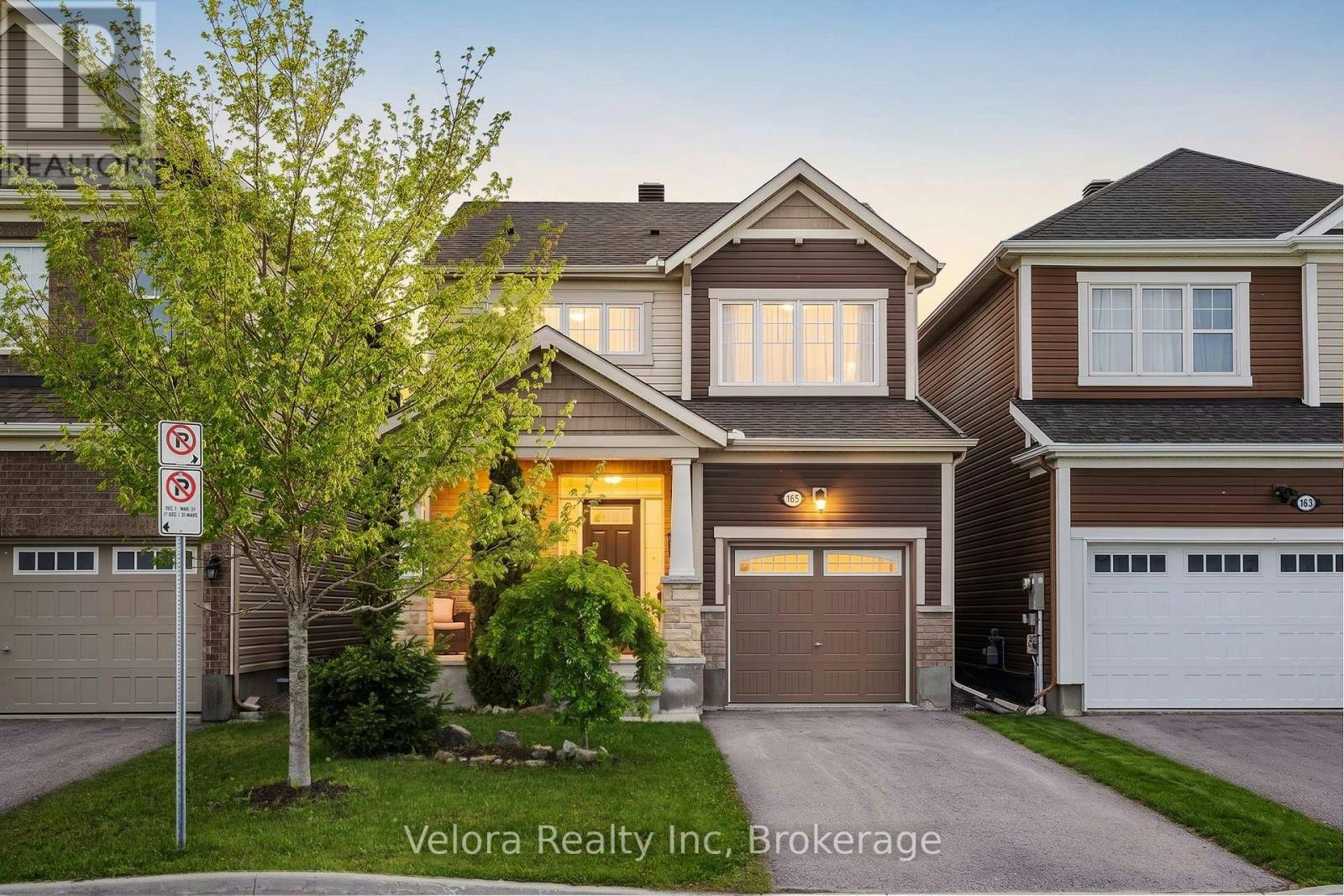 165 Santolina Street, Ottawa, ON, K2S 0W9