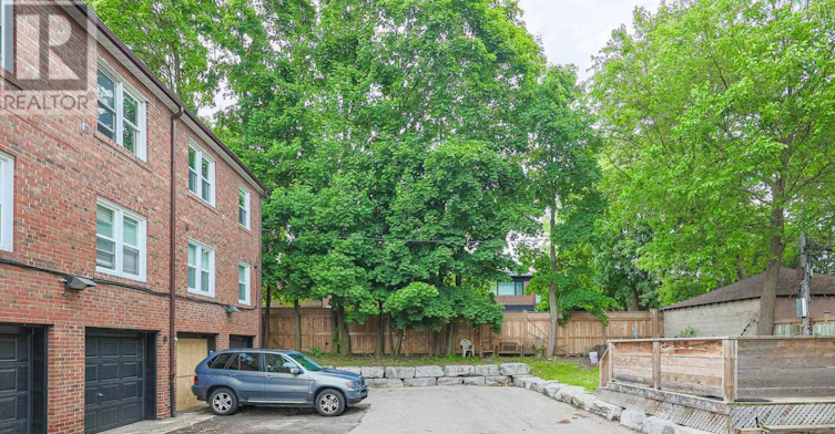 3-20 Markdale Avenue, Toronto, ON, M6C 1S9 - 27