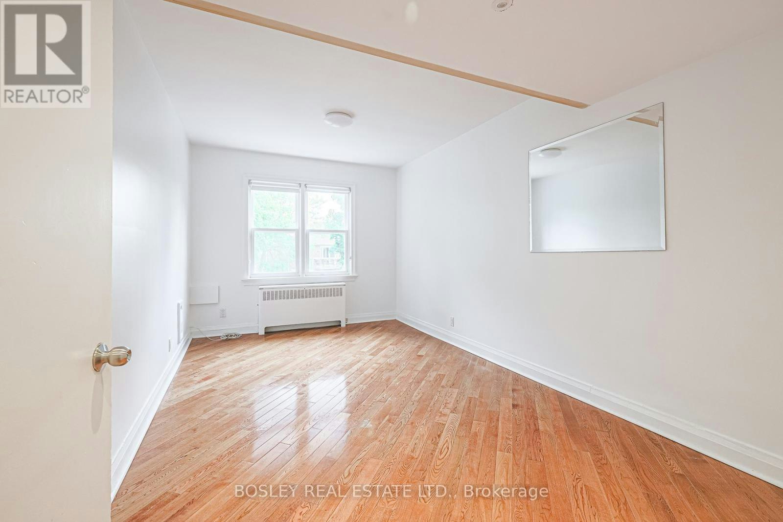 3-20 Markdale Avenue, Toronto, ON, M6C 1S9 - 20