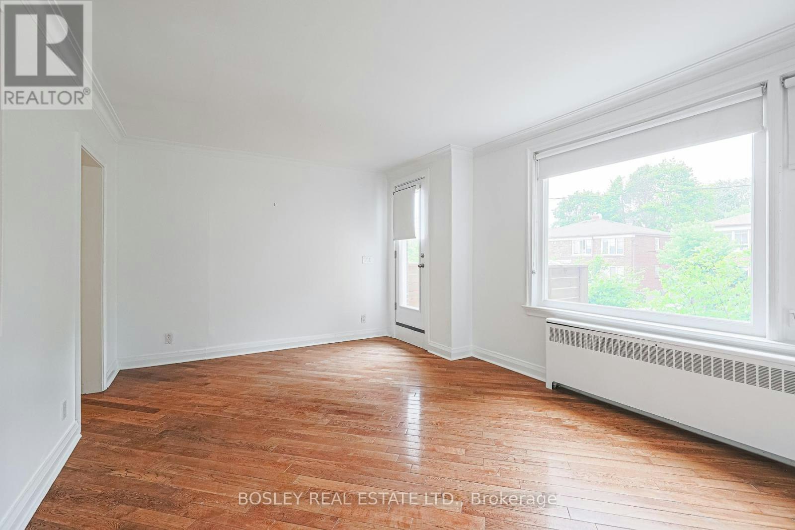 3-20 Markdale Avenue, Toronto, ON, M6C 1S9 - 11