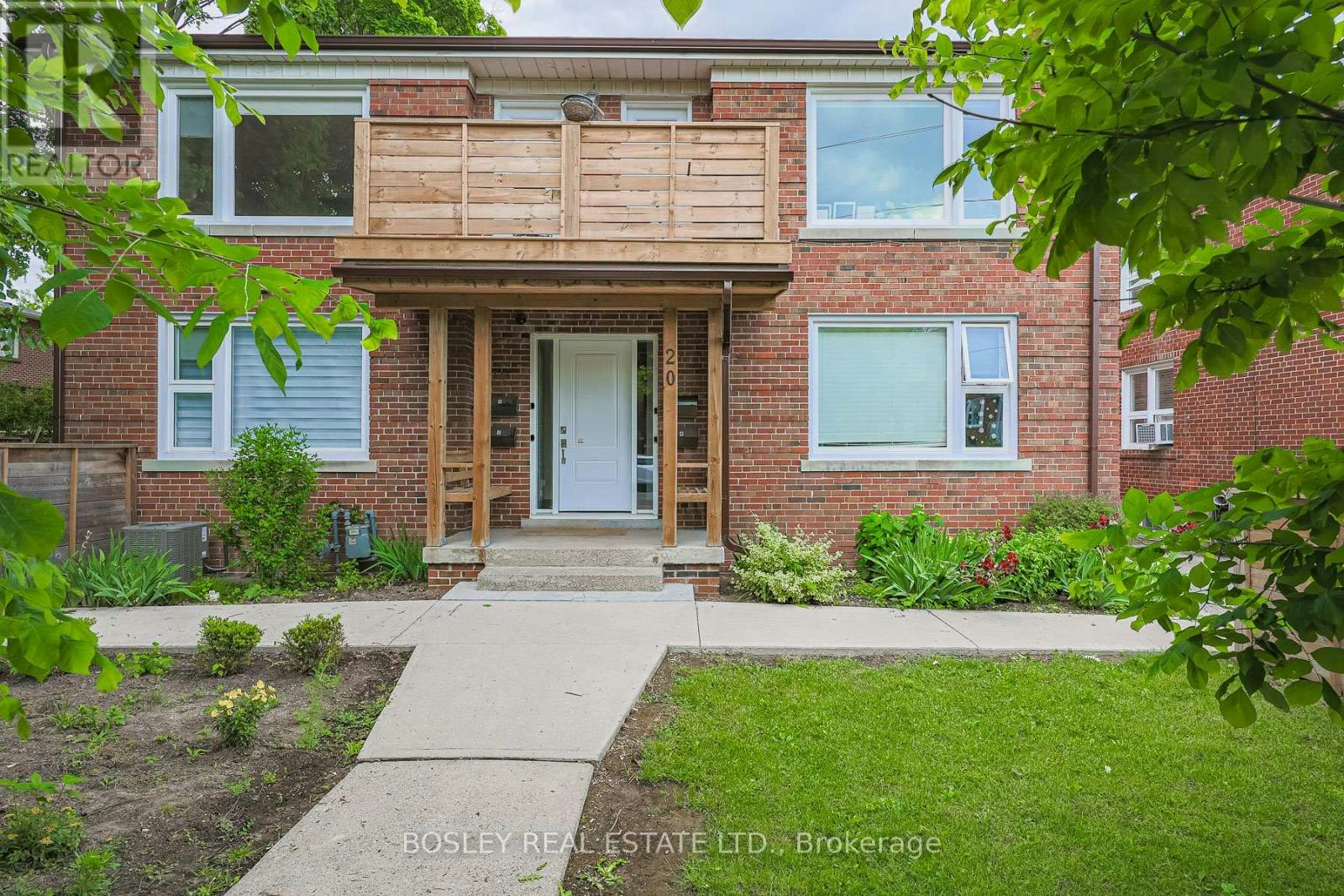 3-20 Markdale Avenue, Toronto, ON, M6C 1S9 - 3