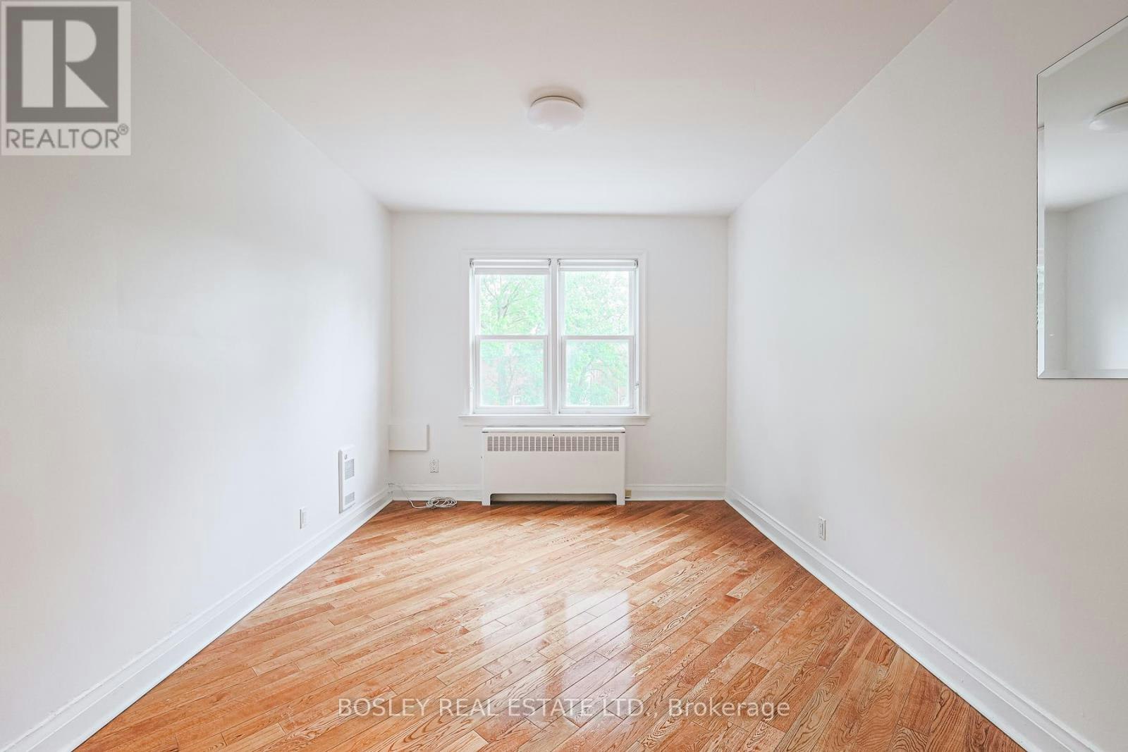 3-20 Markdale Avenue, Toronto, ON, M6C 1S9 - 22
