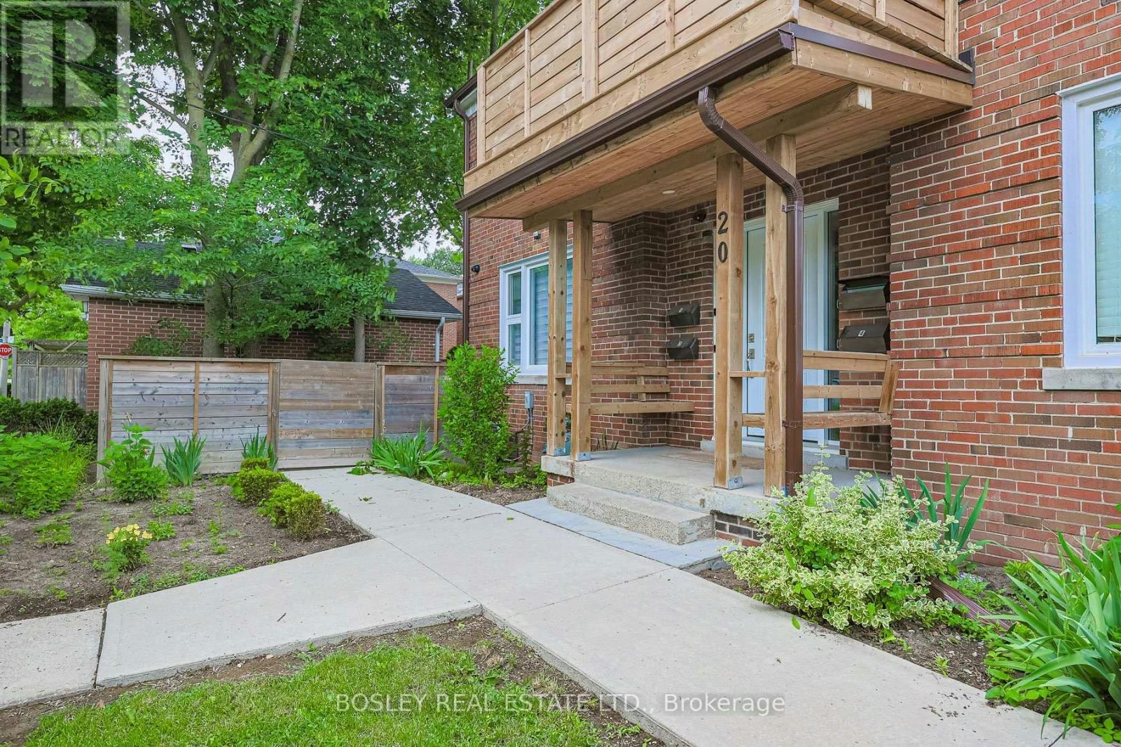 3-20 Markdale Avenue, Toronto, ON, M6C 1S9 - 30