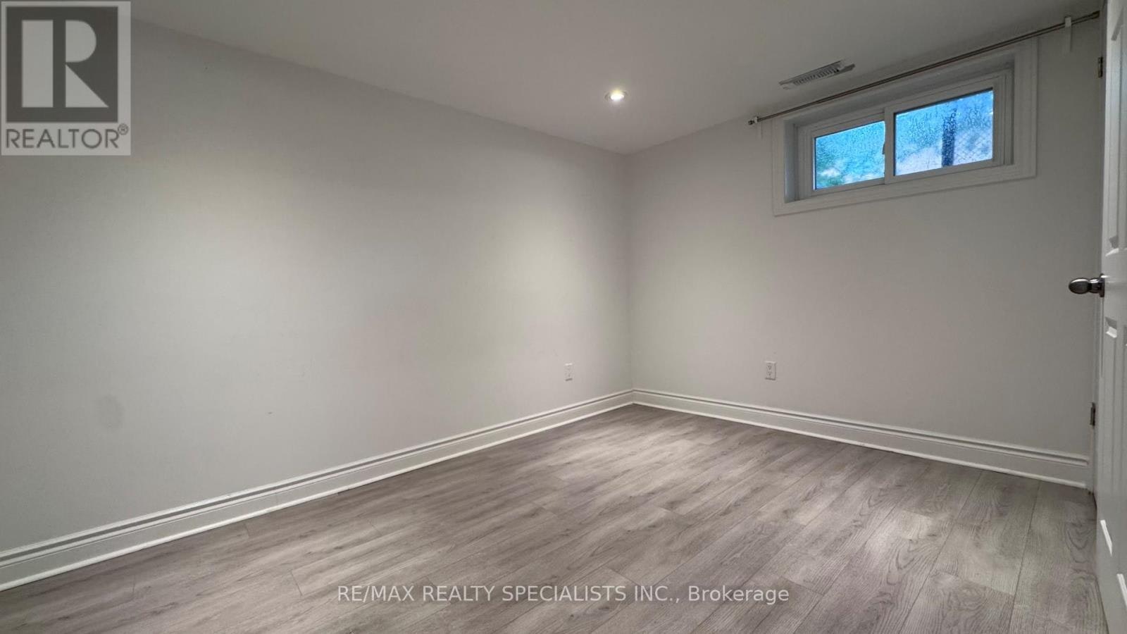 BASEMENT-131 Searle Avenue, Toronto, ON, M3H 4B1 - 19