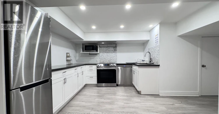BASEMENT-131 Searle Avenue, Toronto, ON, M3H 4B1 - 11