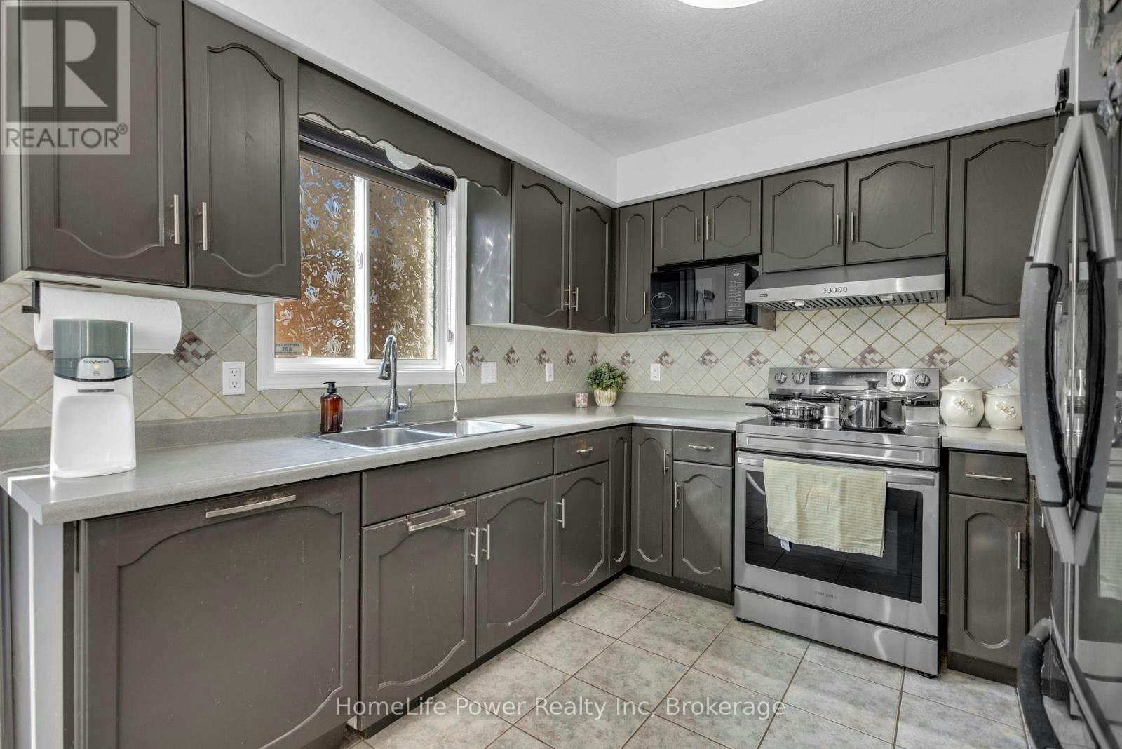 35 Borland Drive, Guelph, ON, N1G 5B5 - 14
