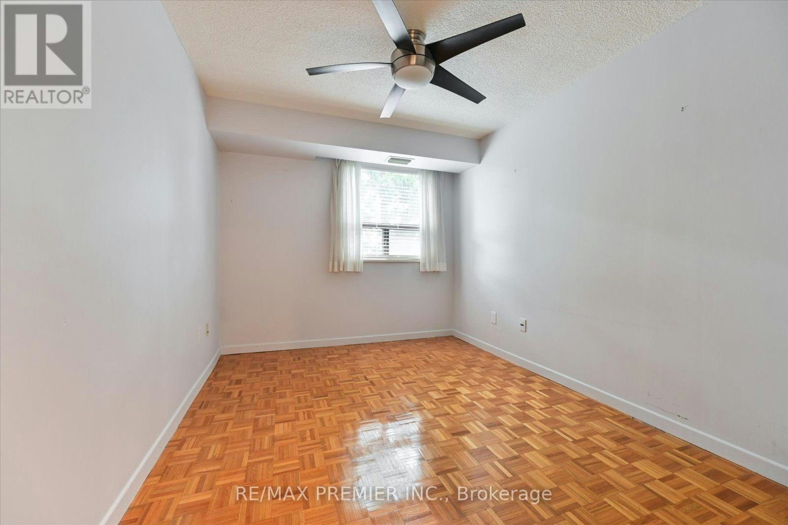 403-3734 St Clair Avenue E, Toronto, ON, M1M 1T7 - 17