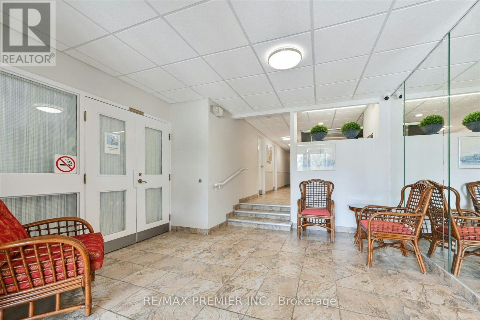 403-3734 St Clair Avenue E, Toronto, ON, M1M 1T7 - 3