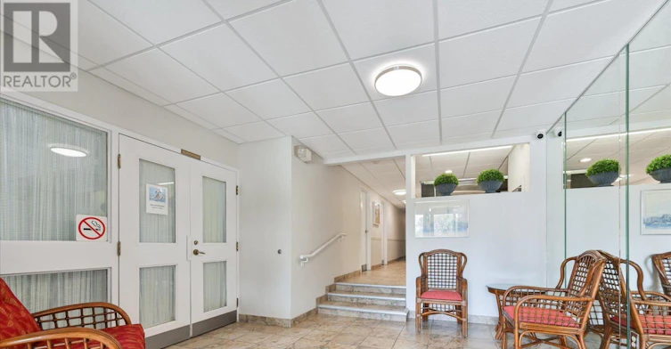 403-3734 St Clair Avenue E, Toronto, ON, M1M 1T7 - 3