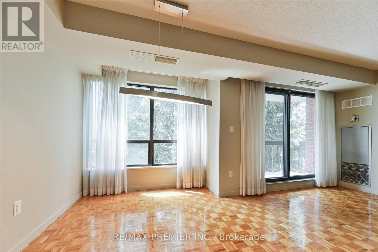 403-3734 St Clair Avenue E, Toronto, ON, M1M 1T7 - 11