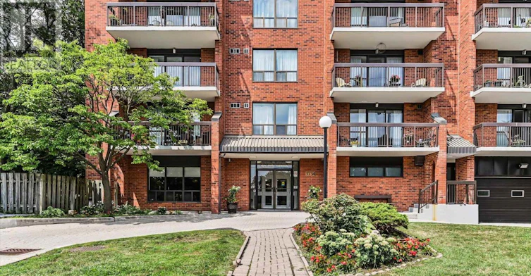 403-3734 St Clair Avenue E, Toronto, ON, M1M 1T7 - 2