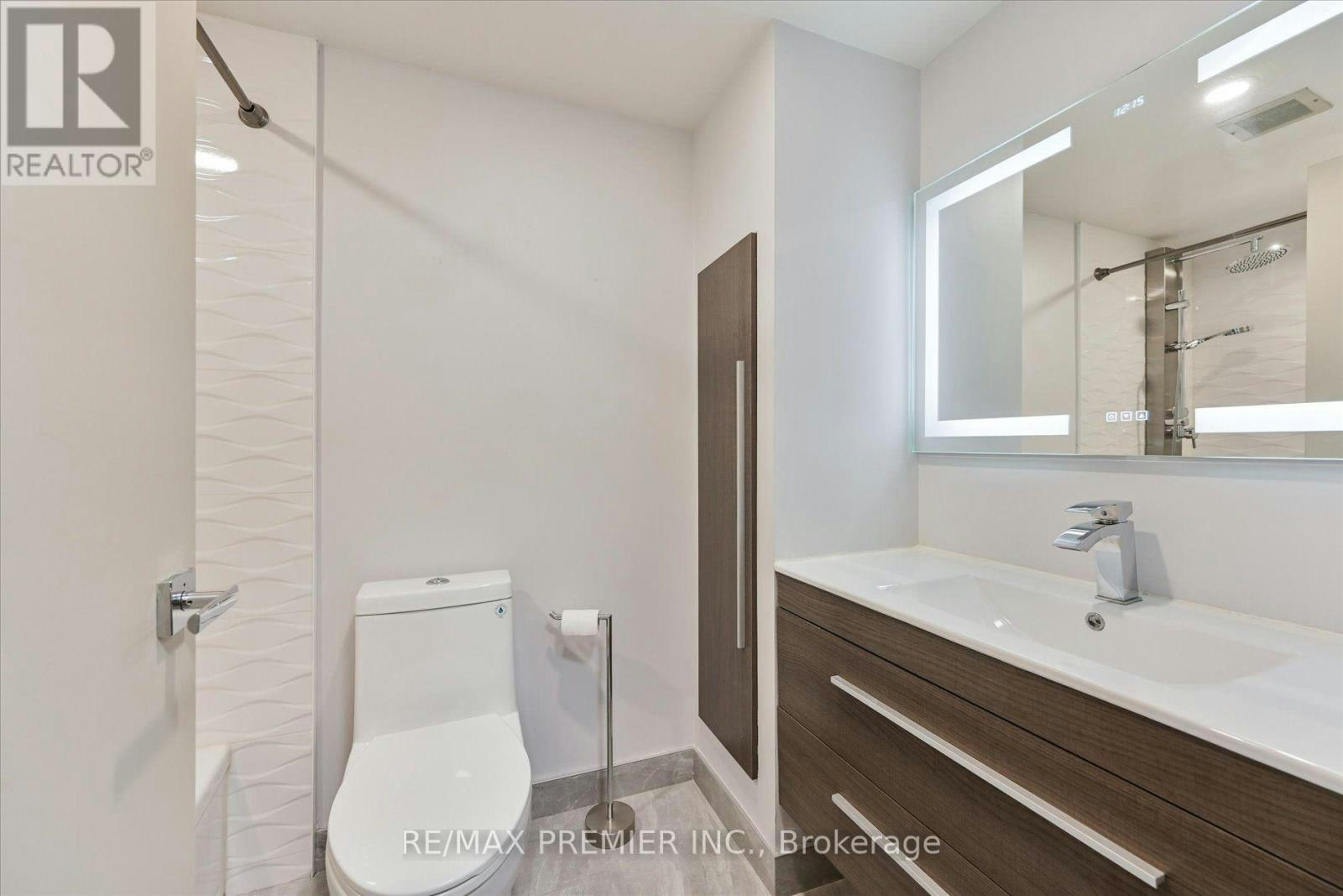 403-3734 St Clair Avenue E, Toronto, ON, M1M 1T7 - 18