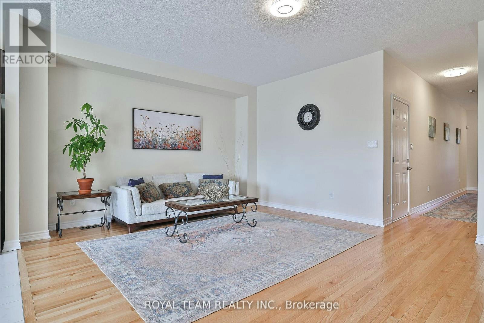 1246 Peelar Crescent, Innisfil, ON, L0L 1W0 - 7