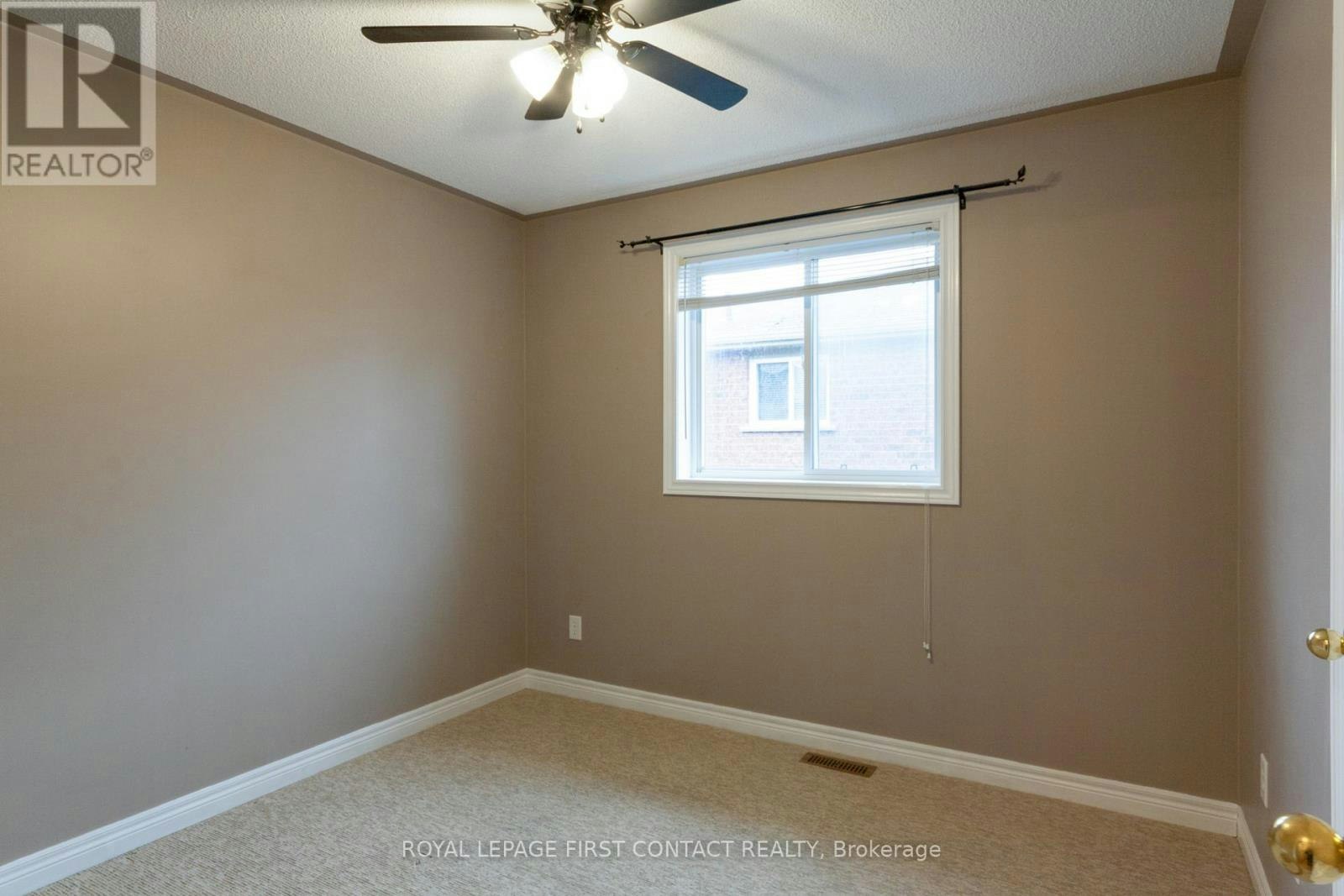 UPPER-238 Wessenger Drive, Barrie, ON, L4N 8R4 - 12