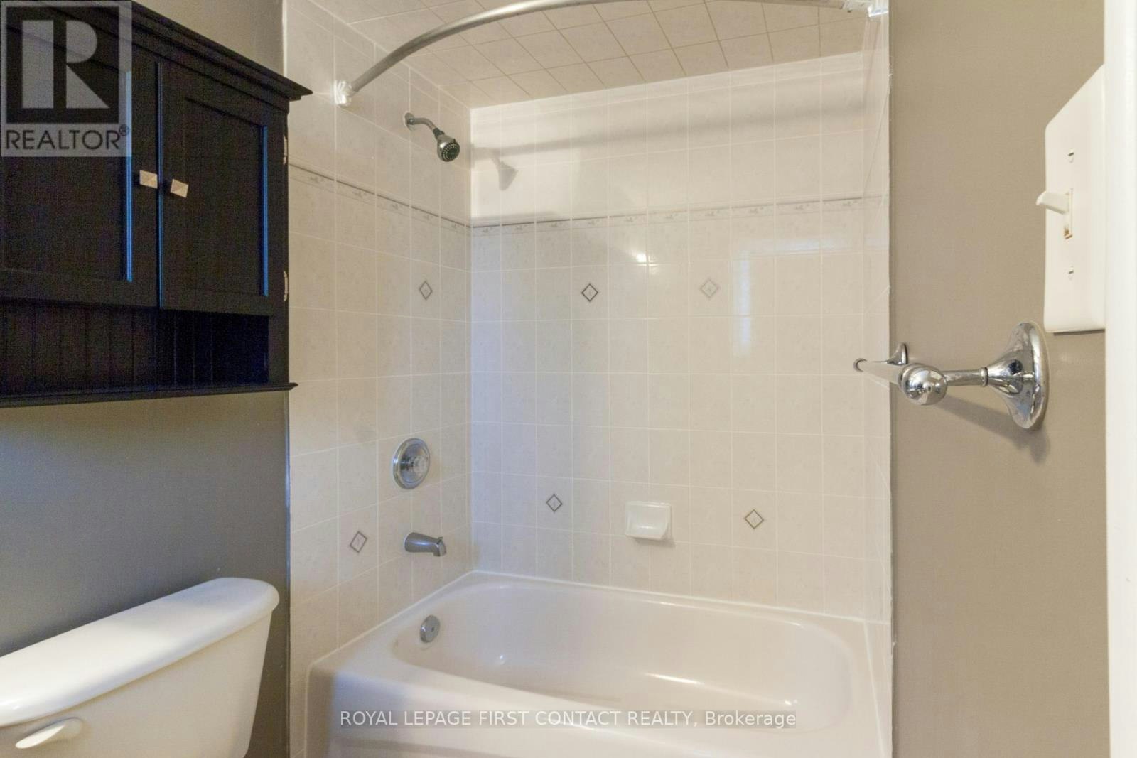 UPPER-238 Wessenger Drive, Barrie, ON, L4N 8R4 - 10