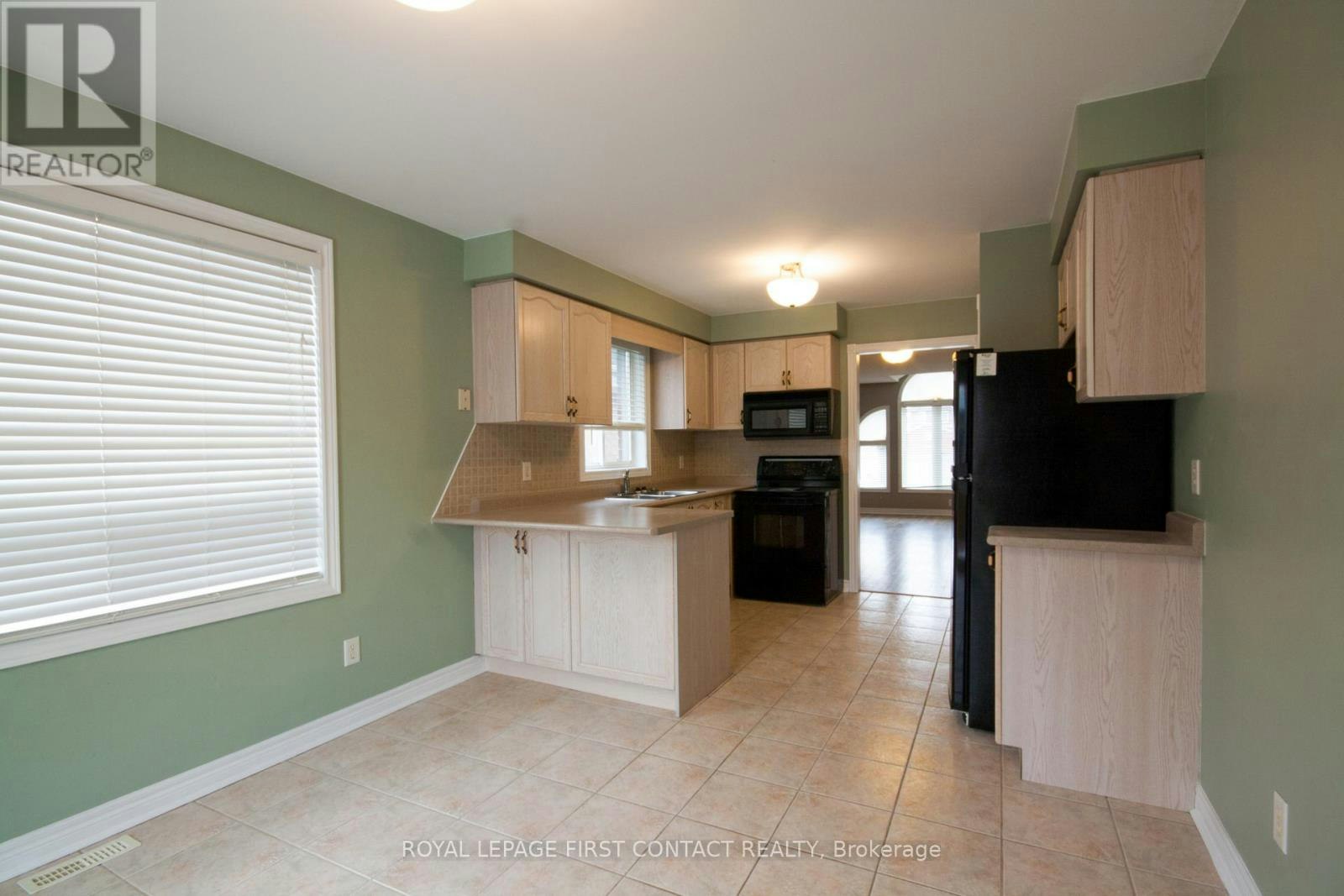UPPER-238 Wessenger Drive, Barrie, ON, L4N 8R4 - 6