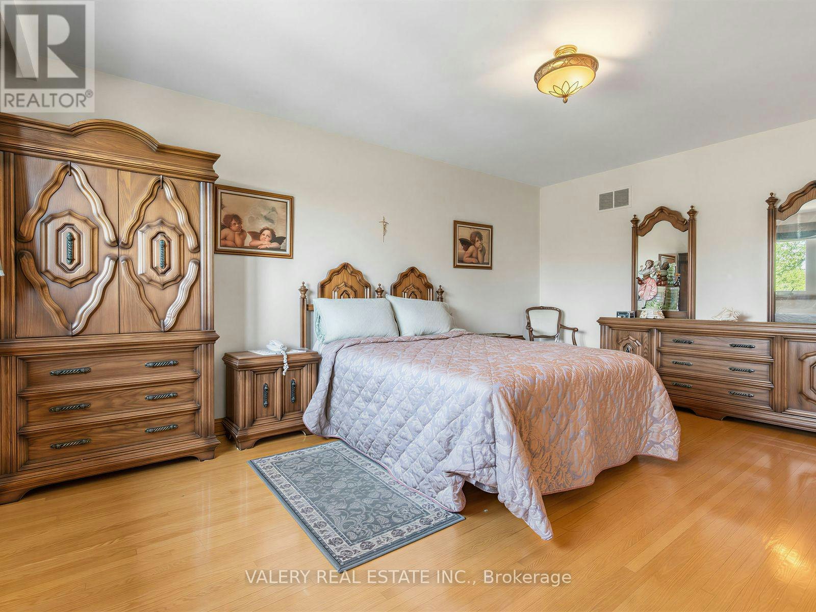 370 Maple Leaf Drive, Toronto, ON, M6L 1P6 - 23