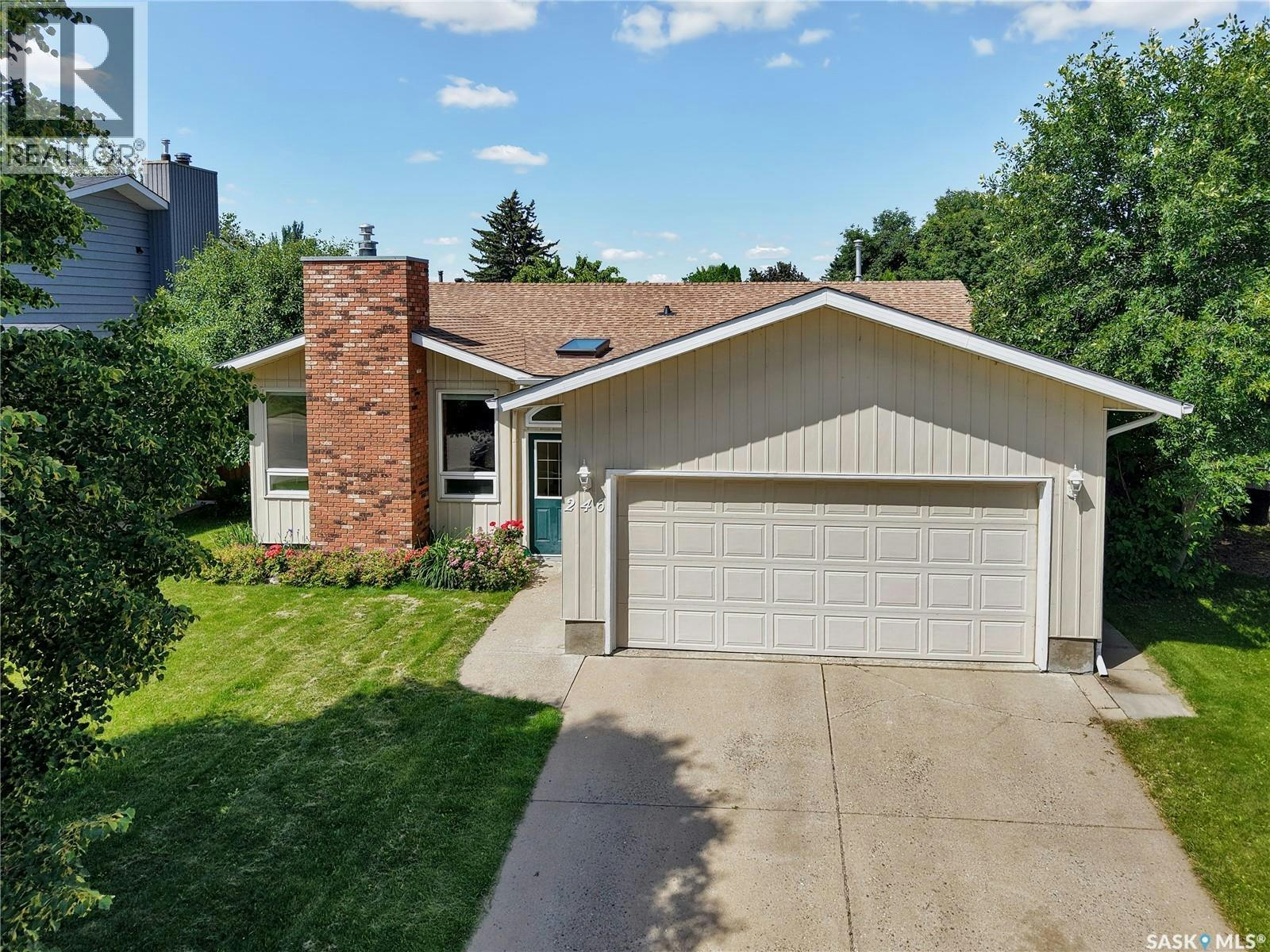 246 Perreault Crescent, Saskatoon, SK, S7K 6B3