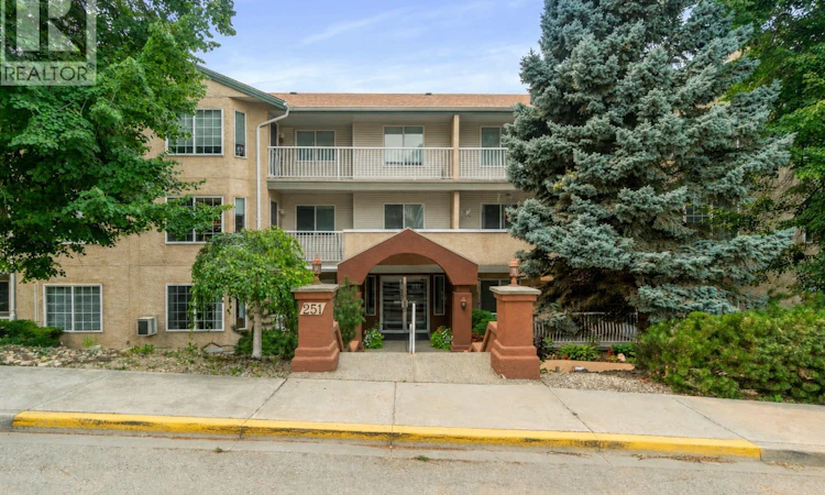 303-251 SE 6 Street