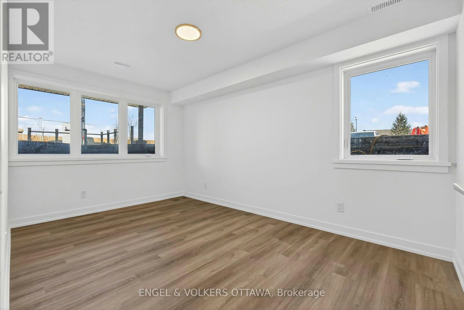 138 Stardust Private, Ottawa, ON, K1T 3W6 - 26