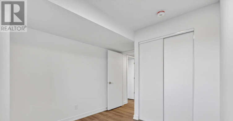 138 Stardust Private, Ottawa, ON, K1T 3W6 - 33