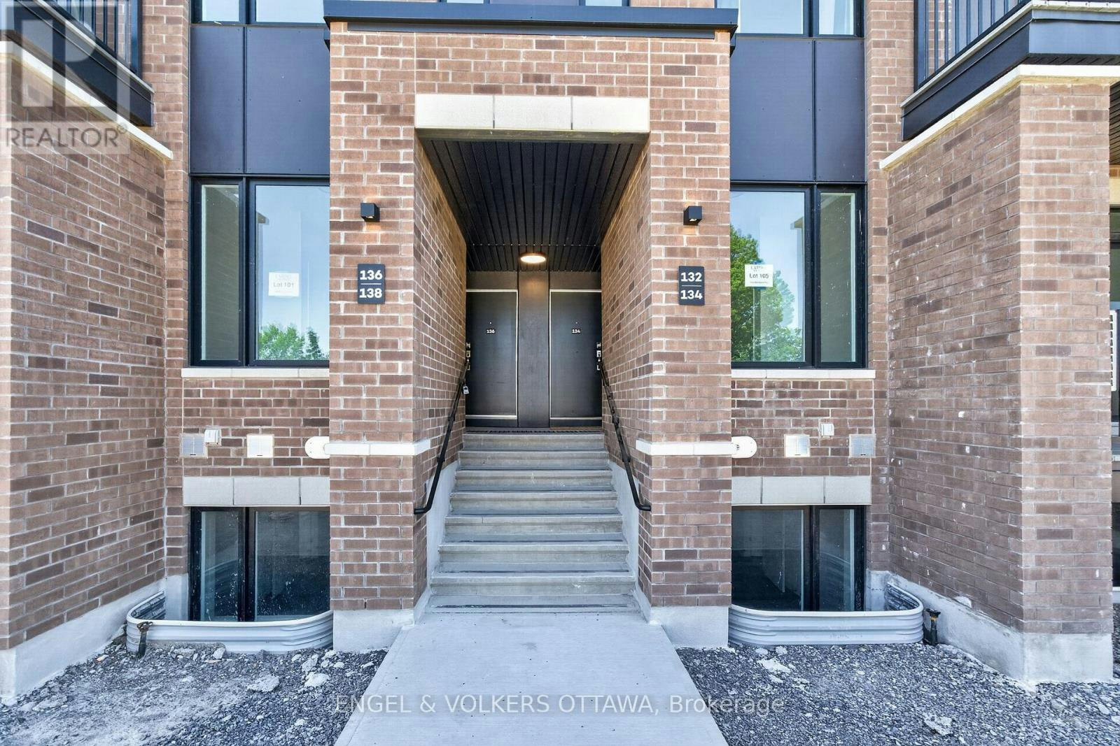 138 Stardust Private, Ottawa, ON, K1T 3W6 - 4