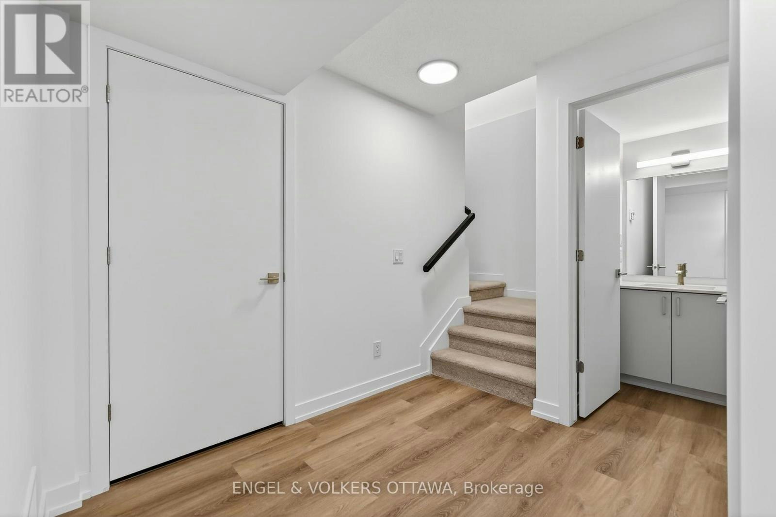 138 Stardust Private, Ottawa, ON, K1T 3W6 - 24