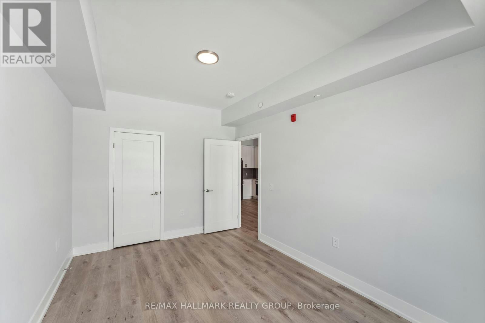 319-397 Codd's Road, Ottawa, ON, K2K 2M5 - 18