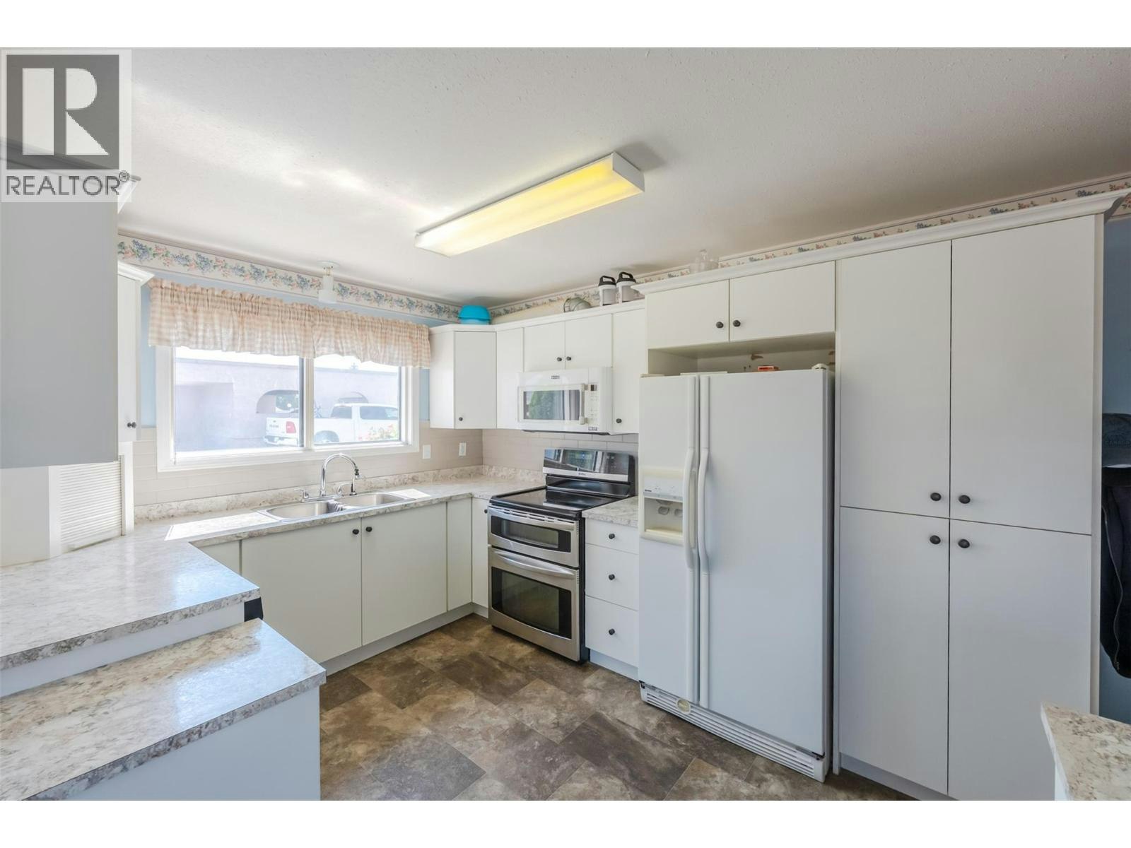 104B-8006 Vedette Drive, Osoyoos, BC, V0H 1V0 - 15