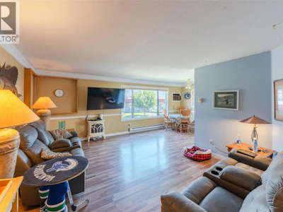 104B-8006 Vedette Drive - 2