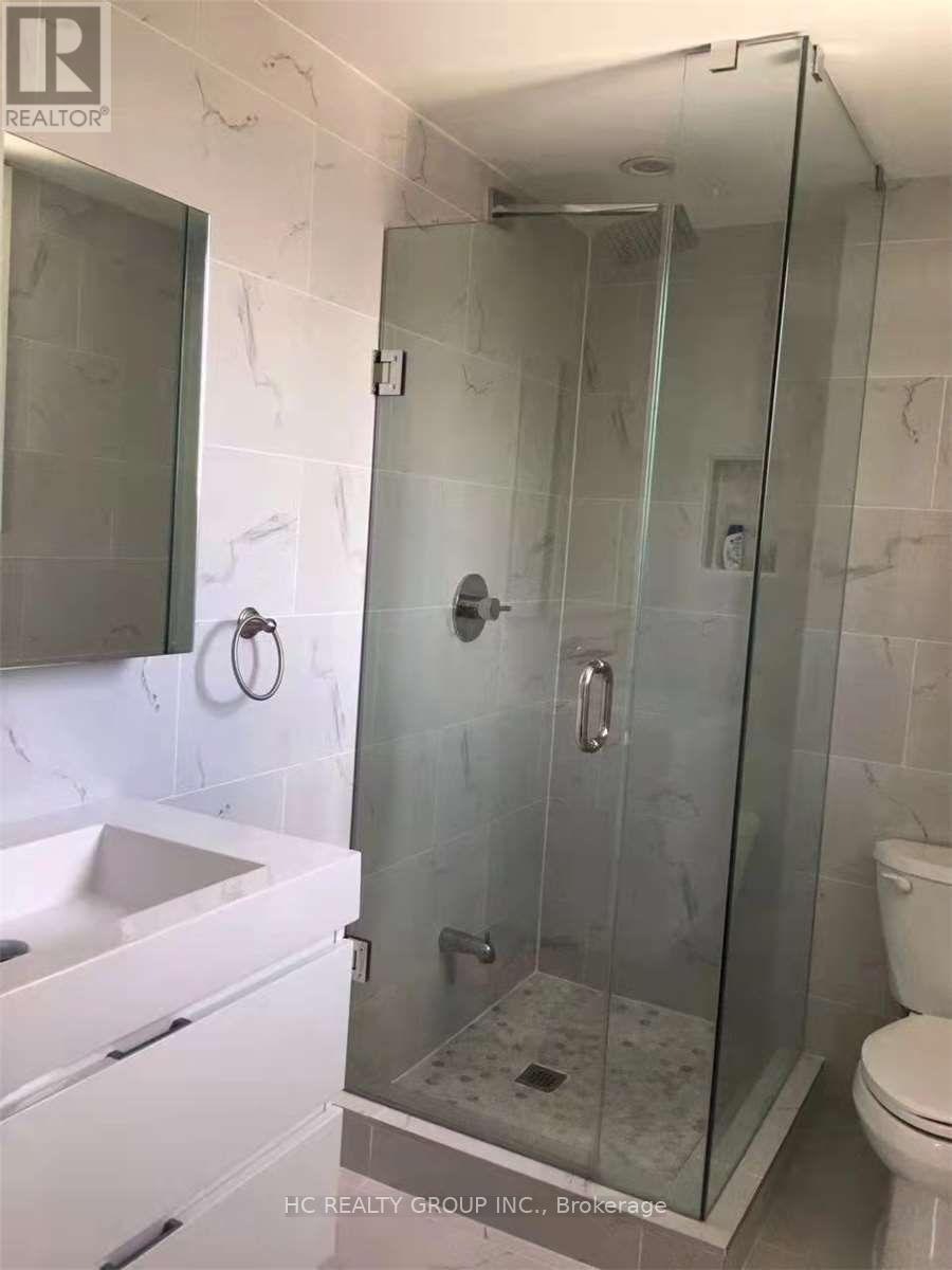 UPPER-102 Peckham Avenue, Toronto, ON, M2R 2V5 - 7