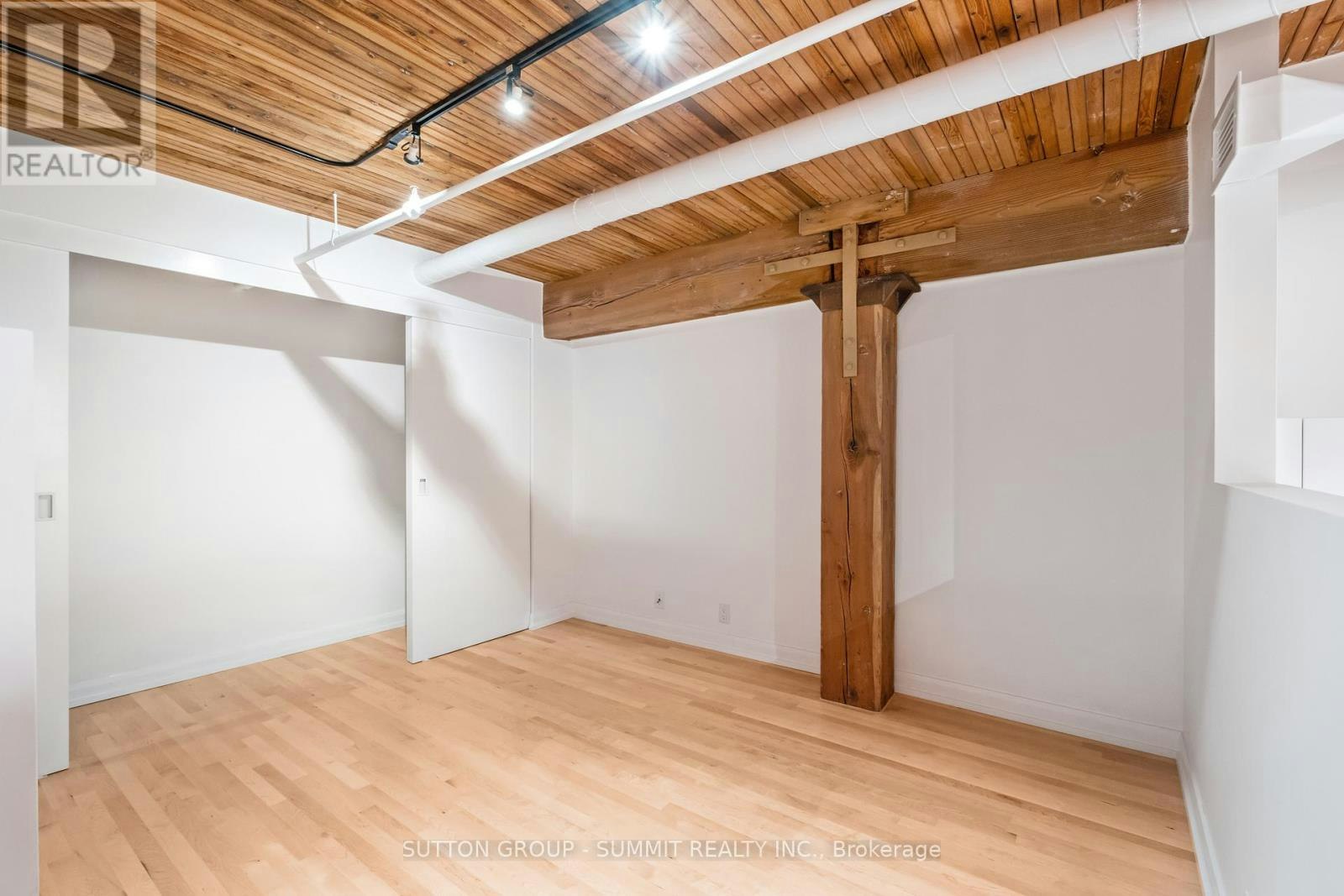 220-993 Queen Street W, Toronto, ON, M6J 1H2 - 12