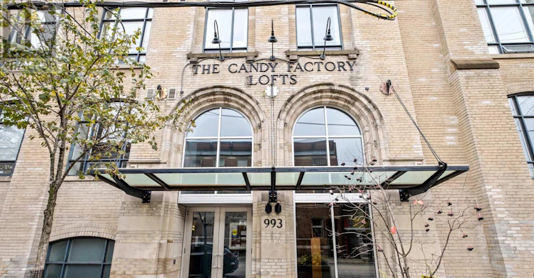 220-993 Queen Street W, Toronto, ON, M6J 1H2