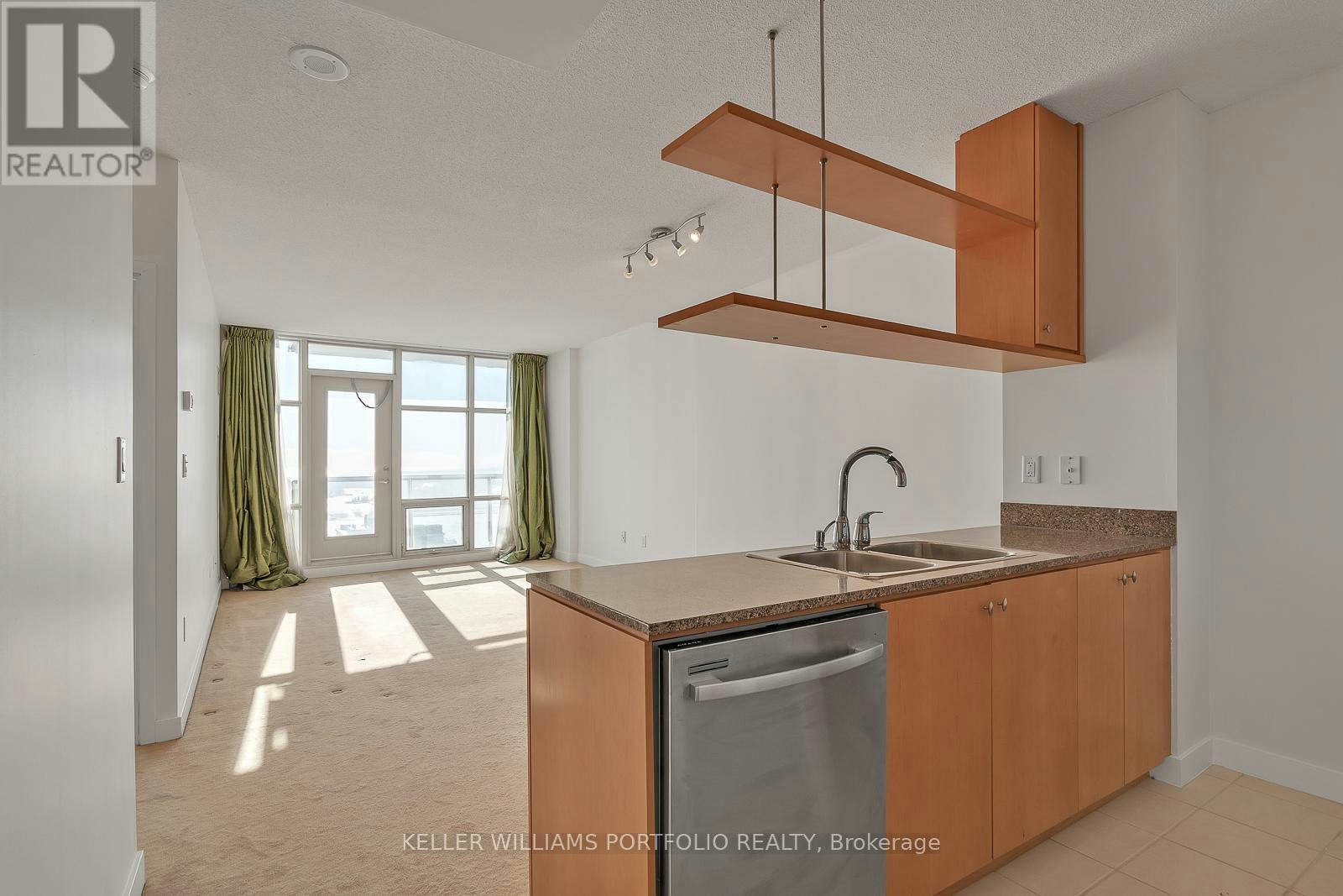 2910-10 Navy Wharf Court, Toronto, ON, M5V 3V2 - 6