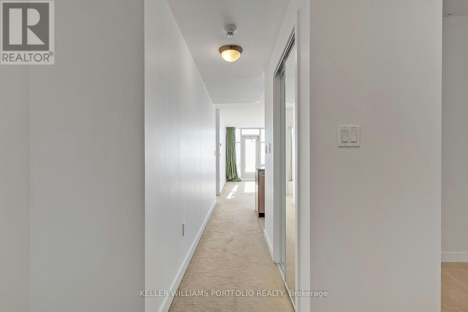 2910-10 Navy Wharf Court, Toronto, ON, M5V 3V2 - 2